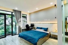 Emart gò vấp 5 tầng ngang 5m thang máy ô tô ngủ nhà nhỉnh 10 tỷ