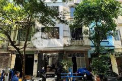 Bán nhà tôn đức thắng, đống đa 4 tầng full nội thất