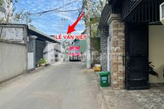 Nhà 1 trệt 1 lầu hẻm xe hơi lê văn việt, p. long thạnh mỹ, dt 90m²6.8 tỷ thương lượng.