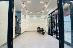 Bán nhà mặt phố cự lộc, thanh xuân, thang máy, gara ô tô, kid, dt40m2, 6tầng, mt5,1m, giá 14,8 tỷ