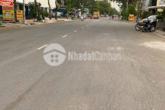 Nhà mặt tiền đường 3 trục chính kdc khang điền dt 156m, 3 tầng trục chính