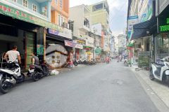 Nhà mặt tiền phùng văn cung phường 2 phú nhuận