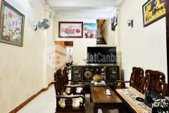 Ngô gia tự nhà dân 2 mặt thoáng 5m ô tô tránh