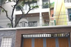 Nhà 3 tầng, đường núi thành, quận hải châu.101m2, giá 13.5 tỷ tl