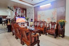 Tôi bán nhà mặt phố lê lợi sầm uất gần chợ hà đông 50m2 chỉ 15.9 tỷ. lh 0989626116