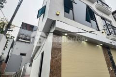 Bán nhà thạch bàn,long biên 5 tàng,36m gần oto tránh nhỉnh 5 tỷ