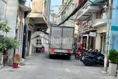 Bán gấp nhà 4 lầu hxt huỳnh văn bánh 88m2 9pn vị trí đẹp ngay tt phú nhuận 17.5 tỷ.