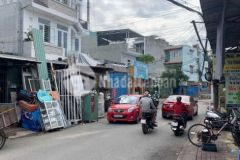 Nhà đẹp cao đẳng công thương, tăng nhơn phú b, thủ đức, 2 tầng, 60m2, nhỉnh 5 tỷ.