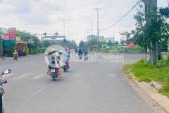 Tôi cần bán gấp lô đất đô thị 100m² ngay trung tâm hành chính thủ thừa, giá chỉ 1 tỷ 2xx