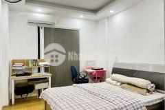 Bán nhà đầm trấu 42m2, 4 tầng. phân lô oto vào 10.8 tỷ
