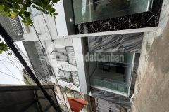 Hànghiếm hoàng mai vị trí đẹp cách ô tô tránh 30m ô tô nhỏ đỗ tận cửa nhà xây khung cột