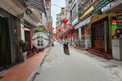 Nhà riêng yên bình phúc la cạnh ubnd phường 2 thoáng ô tô đỗ cổng 32m 5 tầng