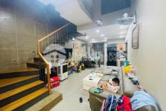 Nhà đẹp 4 tầng nguyễn chí thanh quận 5 rộng 5.2m dài 15m nhà gần mặt tiền, sân trước nhà rộng