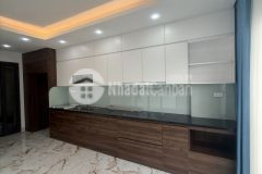 Bán nhà gần ngã tư sở, q. thanh xuân, 9.95 tỷ, 6 tầng thang máy, sát ô tô tránh