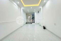 Bán nhà định công thượng. hoàng mai. 5 tầng thang máy. dt 35m2. mt 3,5m. giá 8,45 tỷ.