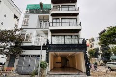 Nhà đẹp hiếm kinh doanh tốt đường to ngõ phố phúc lợi long biên dt 73m2. giá 21.8 tỷ