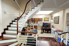 Mặt phố trần khát chân mặt ngõ 65m 6t 25xtỷ lô góc mặt tiền rộng kinh doanh