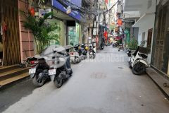 Bán nhà hồ đắc di 70m2, 4 tầng. ngõ thông, oto, kinh doanh 12.8 tỷ.