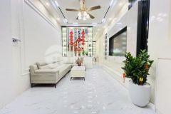 Siêu phẩm. bán nhà kim giang, thanh xuân.42m2 x 4 tầng. ngõ thông. ô tô. kd. hơn 11 tỷ.