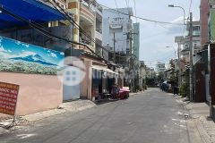 Bán nhà hòa bình ngang 5.1m gần trườngchợ sổ nở hậu chỉ 8 tỷ