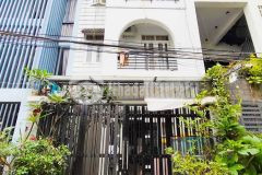 Nhà ngộp q2, giảm giá 2,5tỷ khu phân lô, 96m2, mặt đường rộng 6m vị trí nhà trung tâm bình trưng