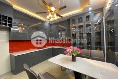 Bán nhà mới phố hoàng mai, hơn 6 tỷ, 42.3m2, 5 tầng, 6 ngủ, mt 3.9m, ngõ thông, sổ cc