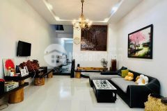 Nhà 2 lầu đẹp mặt tiền phạm văn đồng chỉ 4.580 tỷ