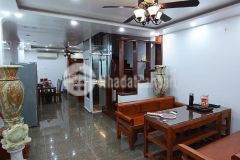 Nhà đẹp thành thái ô tô tránh đỗ cửa kinh doanh