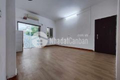 Cho thuê nhà phố đội cấn, ba đình, 36m2, nhà sạch đẹp, ô tô đỗ cửa, gần hồ, gần phố