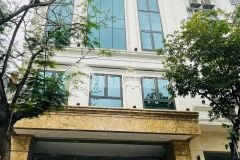 Tòa văn phòng đẳng cấp phố nguyễn khang cầu giấy 80m2 7 tầng 5m mặt tiền 32,8 tỷ