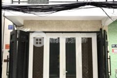 Bán nhà 2 lầu hẻm xe hơi hoàng diệu p8 q4 nhà trống giao ngay