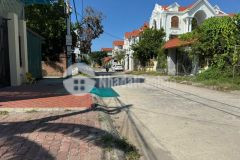 Chính chủ gửi bán lô góc dãn dân, kinh doanh tốt tại đông mai, chỉ đạo 0835459289