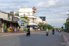 Bán nhà mặt tiền 5x30m kdc thuận giao, đường 12, tp thuận an. giảm giá còn 4.2 tỷ