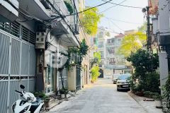 Cho thuê nhà riêng đường 800a phùng chí kiên, cầu giấy 35m x 5t giá 14.5tr, ô tô đỗ cửa