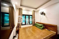 Bán nhà cù chính lan, ngõ nông, 20m ra phố, phân lô, 34m 4 tầng, 7.2 tỷ. lh0976690183.