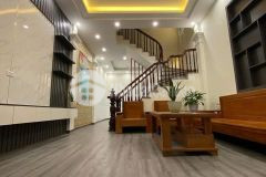 Hàng xóm kđt xa la ô tô đỗ trong nhà, lô góc gần chợ 50m2 chỉ 6.79 tỷ. lh 0989626116