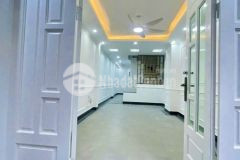 Bán nhà phố định công thượng, quận hoàng mai. 40m2 x 4t. ngõ thông, ô tô. kd. nhỉnh 8 tỷ.