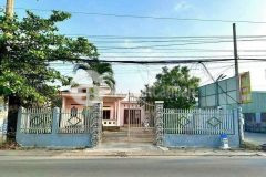 Nhà mặt tiền đt 825, thị trấn đức hòa, long an tổng dt 480m2 full thổ 3pn 3wc giá 8,8 tỷ