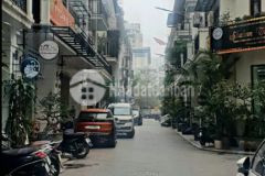 Liền kề nguyễn tuân 68m2, xây 5 tầng, thang máy. giá thương lượng