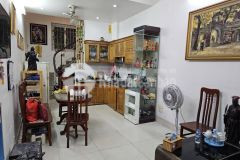 Cho thuê nhà riêng đại cồ việt, hai bà trưng 30m x 4t giá 10tr, full đồ, ngõ 3m