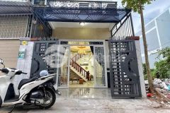 Nha an phu tây binh chanh 105m2 sô hoan công đây đu gia 1 ty 050