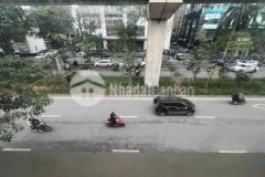 Mặt phố, 2 thoáng, vỉa hè rộng, kinh doanh phố hoàng cầu, đống đa. 0911554873.