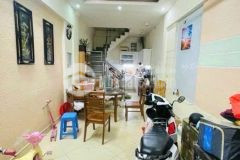 Bán nhà 5 tầng, giáp nhất quận thanh xuân 31m2, 5.9 tỷ ô tô cách nhà 35m.