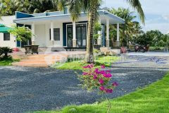 Nhà vườn nghỉ dưỡng xã trung lập hạ, củ chi tổng dt 6000m2 có 86m2 thổ 3pn 2wc giá 10,8 tỷ