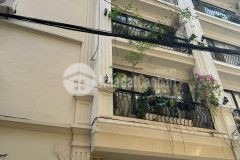 Cực hiếm phân lô ô tô, kinh doanh, gần trường kinh tế quốc dân, dt 50m2, giá 15.2 tỷ