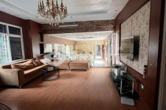 Bán nhà mặt phố nghi tàm tây hồ 136m² 5 tầng mặt tiền khủng 10m thang máy chỉ 44 tỷ