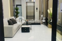Nhà đẹp phố hào nam 30m2 6t thang máy chỉ 10m ra phố nhỉnh 8 tỷ cực hiếm đống đa
