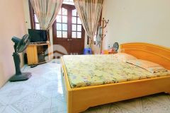 Bán nhà đường lĩnh nam, hoàng mai, ngõ rộng, 10m ra phố, sổ đẹp, giá tốt