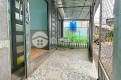 Cần bán căn nhà 54m2 ở bà điểm hóc môn giá 700 triệu.