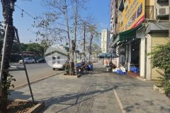 Mặt phố, đường 2 chiều,kinh doanh sầm uất phố huỳnh thúc kháng, đống đa. 0911554873.